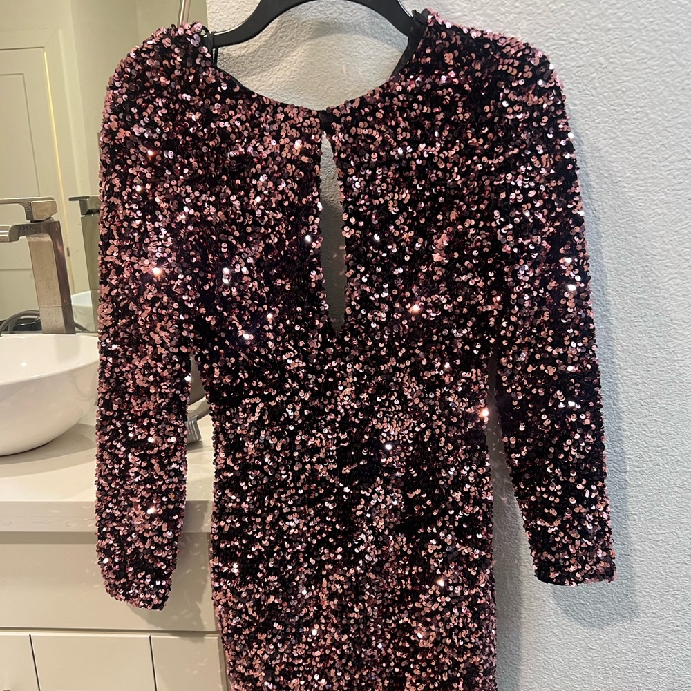 Velvet low back sequin dress Zara